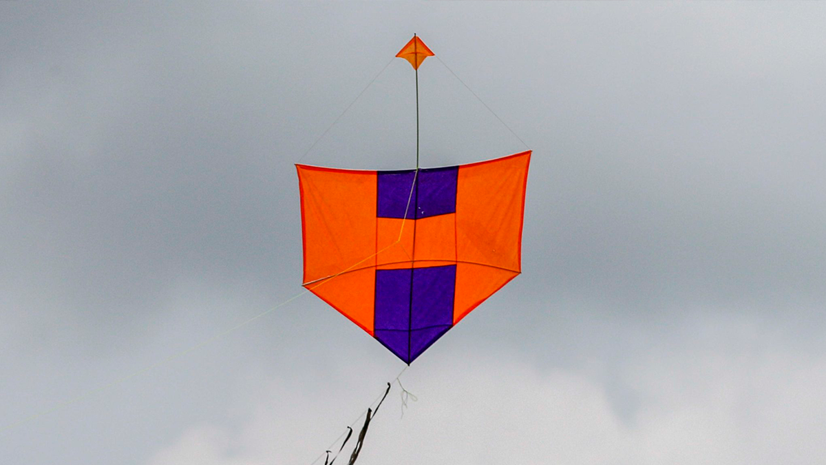 Motociclista é atingido por linha com cerol e fica ferido em Ivaiporã