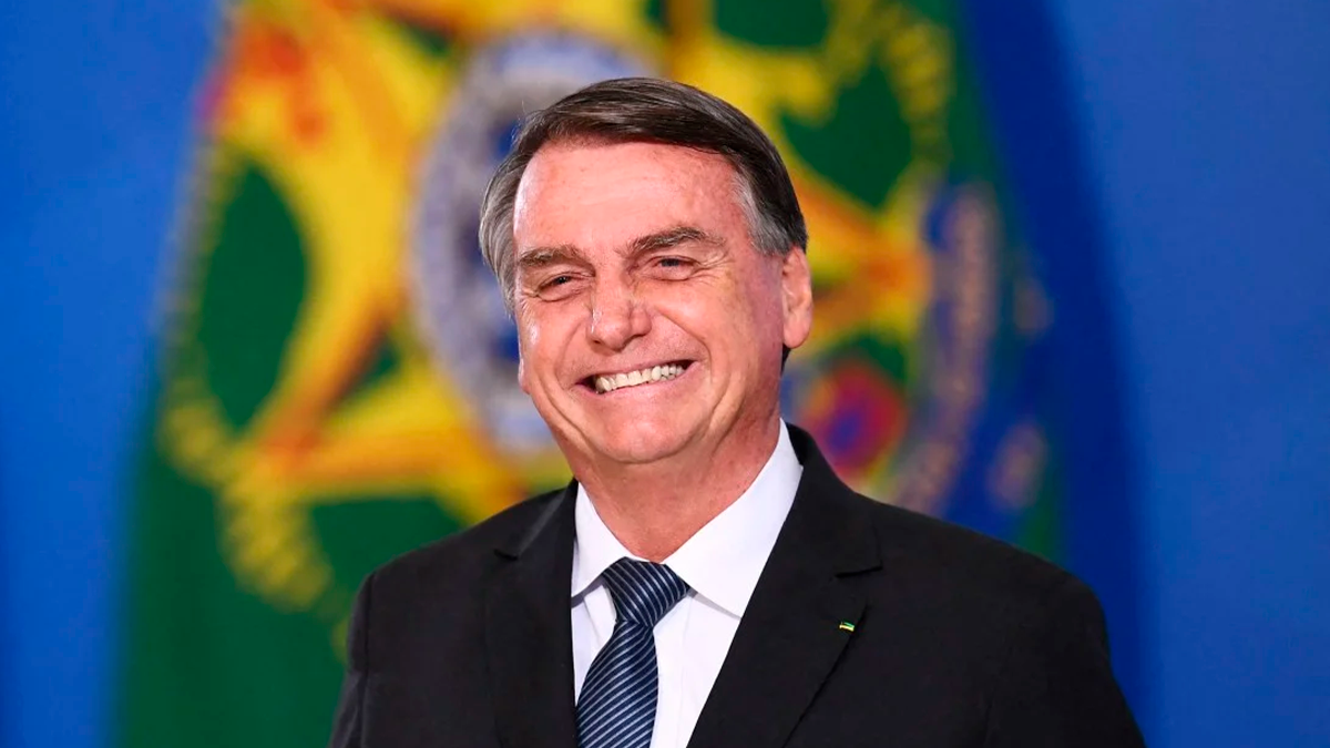 MPF arquiva pedido de investigação contra Bolsonaro e familiares por condutas na pandemia