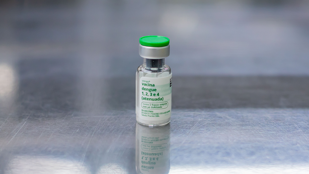 Butantan antecipa entrega de 1,3 milhão de doses da vacina contra dengue