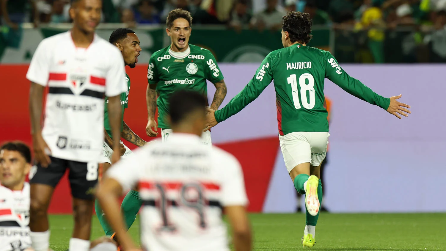 Palmeiras elimina São Paulo e alcança sétima final consecutiva do Paulistão