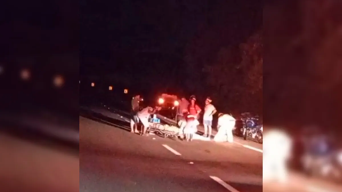 Sequência de acidentes na BR-376 termina com motorista atropelado após tentar fuga em "rabeira" de caminhão