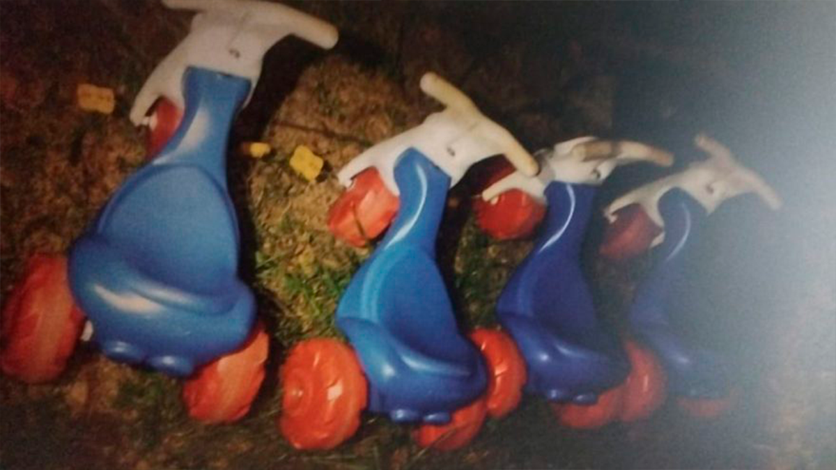 Adolescentes fantasiados de palhaço furtam creche em Toledo