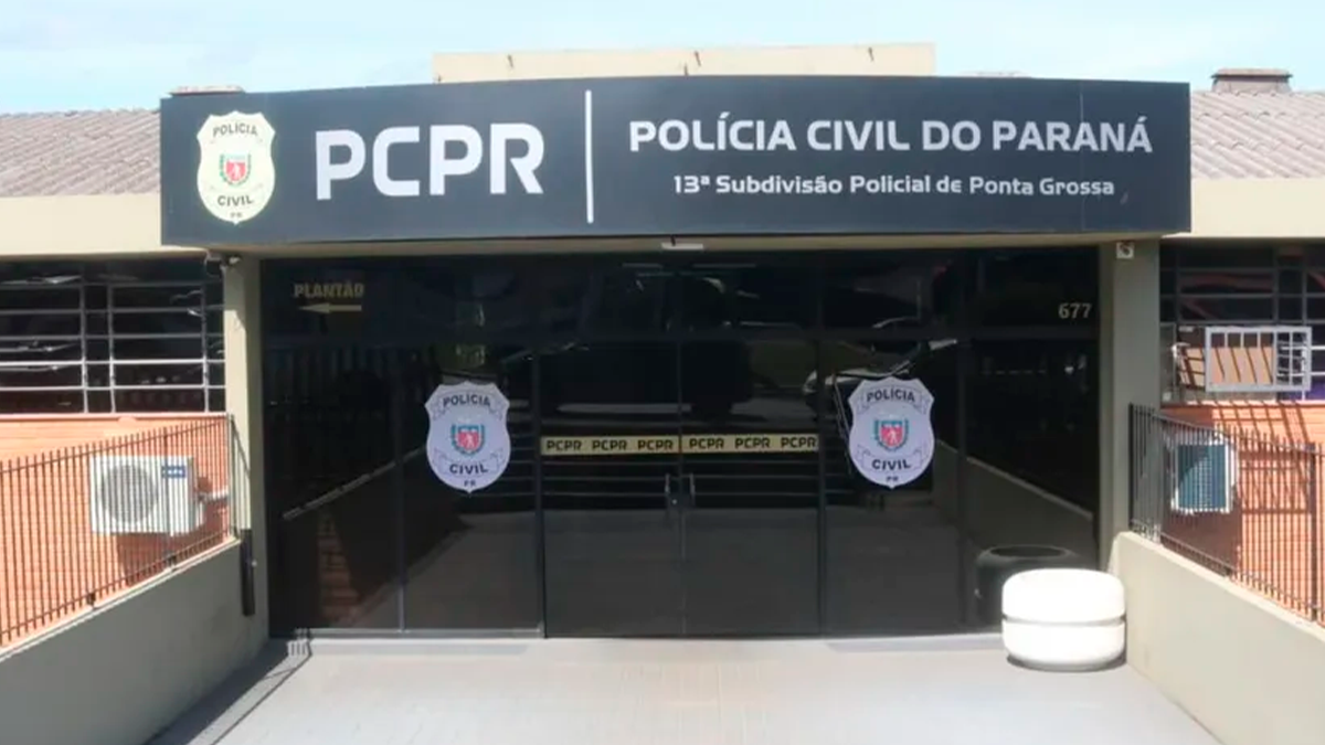 Homem de cueca é detido após ameaçar moradores em Ponta Grossa