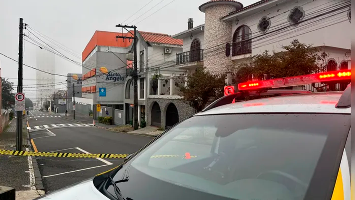 Ameaça de bomba em colégio mobiliza BOPE e isola quarteirão no centro de Ponta Grossa