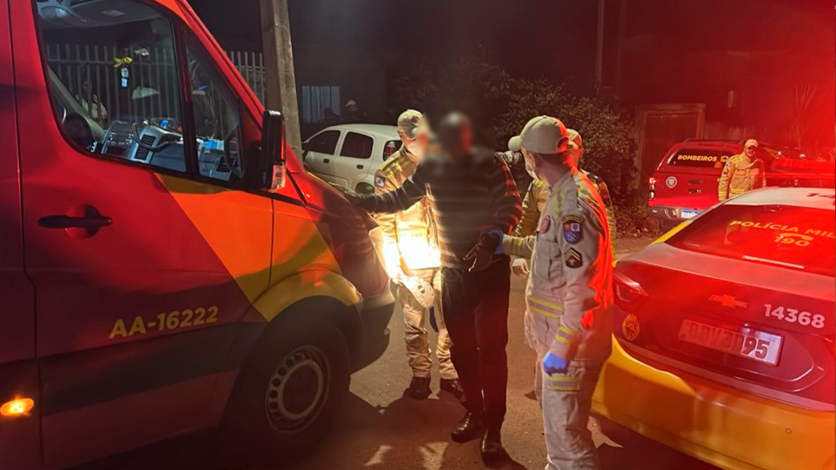 Homem leva paulada na cabeça durante discussão com filhas no Cataratas