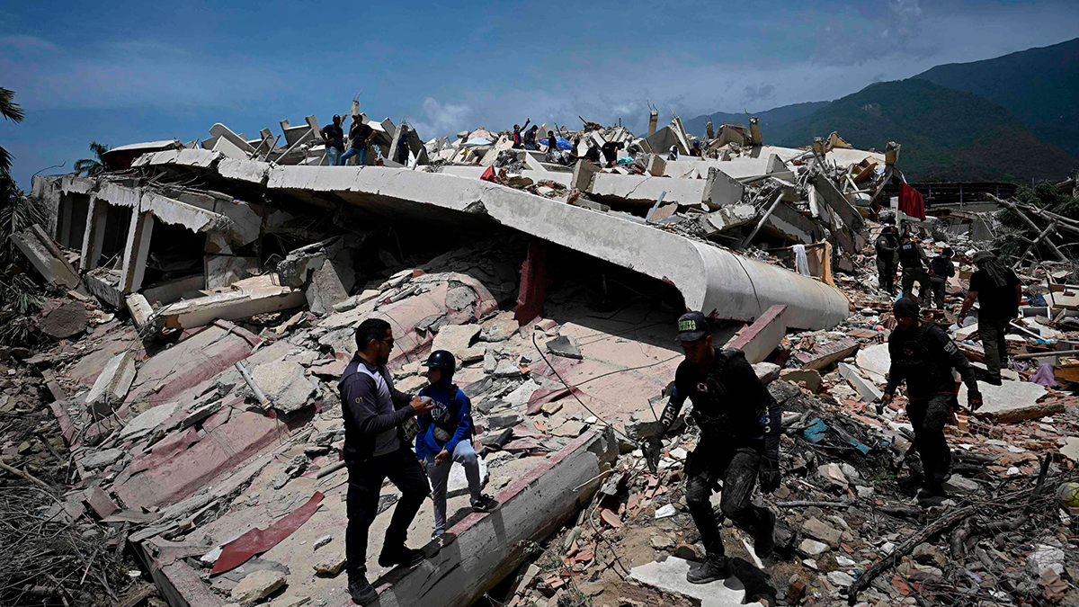 Número de mortos em terremotos na Venezuela sobe para 3.811 no 15º dia de buscas