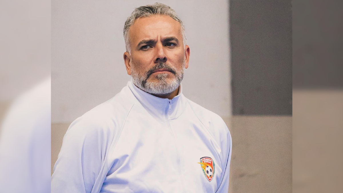 Técnico do Cândido Futsal, Márcio Calixto conquista Licença A da CBFS Academy
