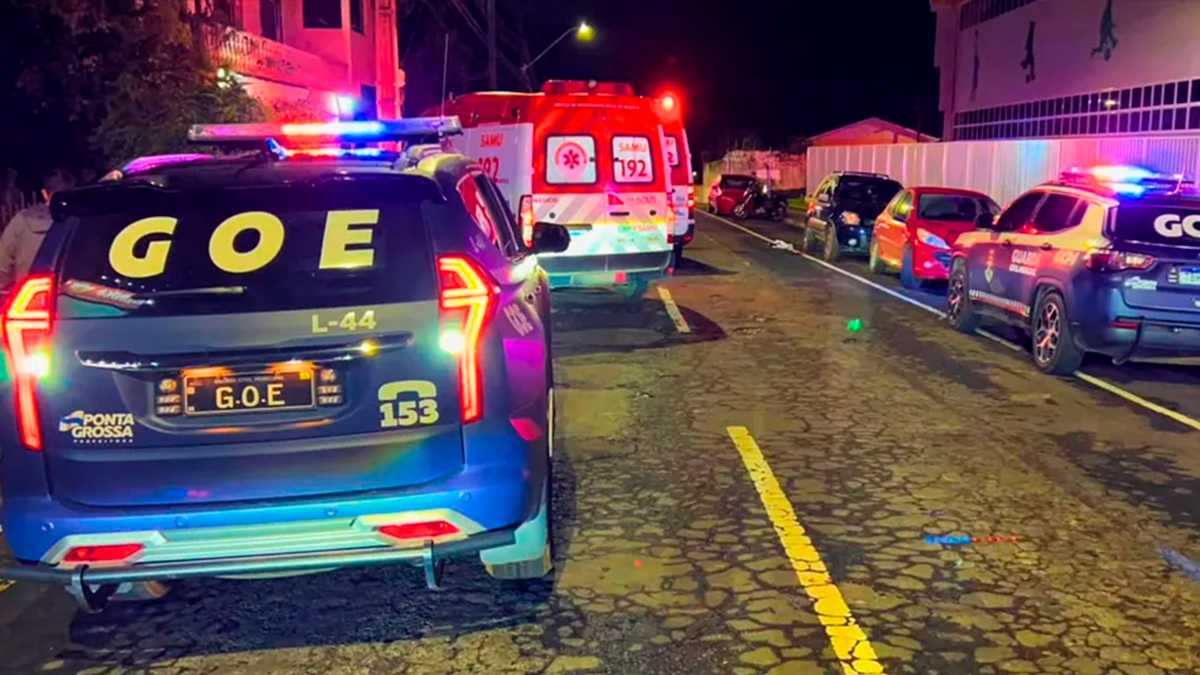 Homem esfaqueado com cinco golpes de canivete em bar de Ponta Grossa recebe alta hospitalar