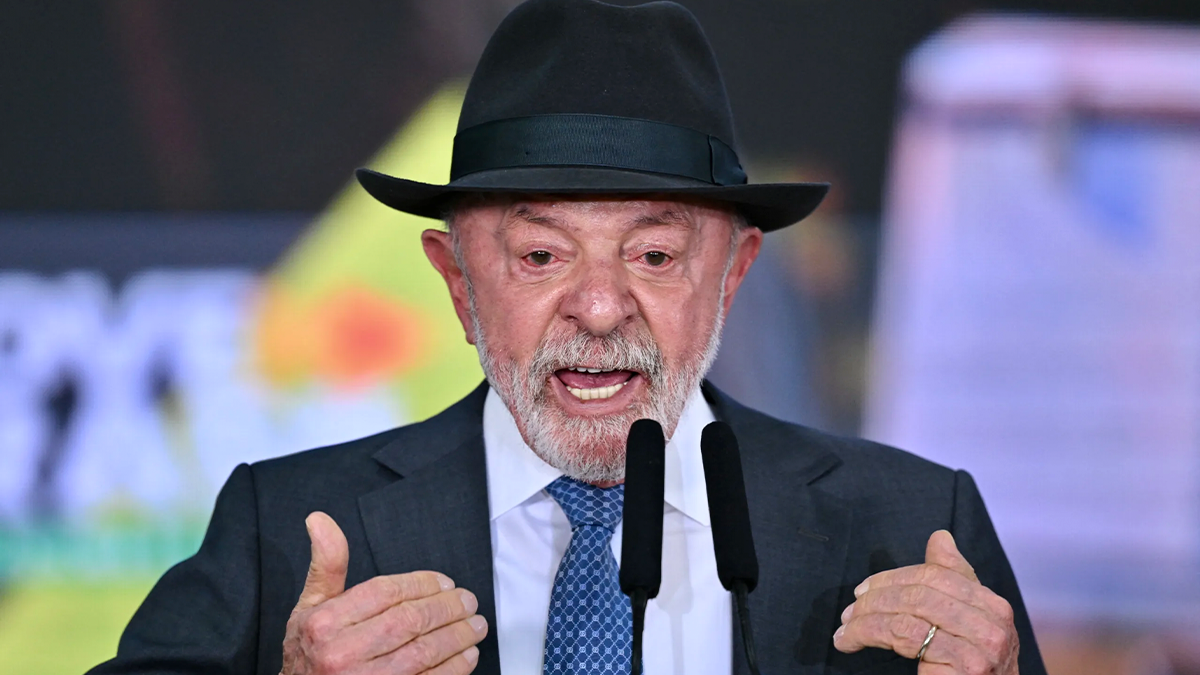 Lula classifica resultado do 1º turno como "inesperado" e confirma retomada da campanha para o 2º turno