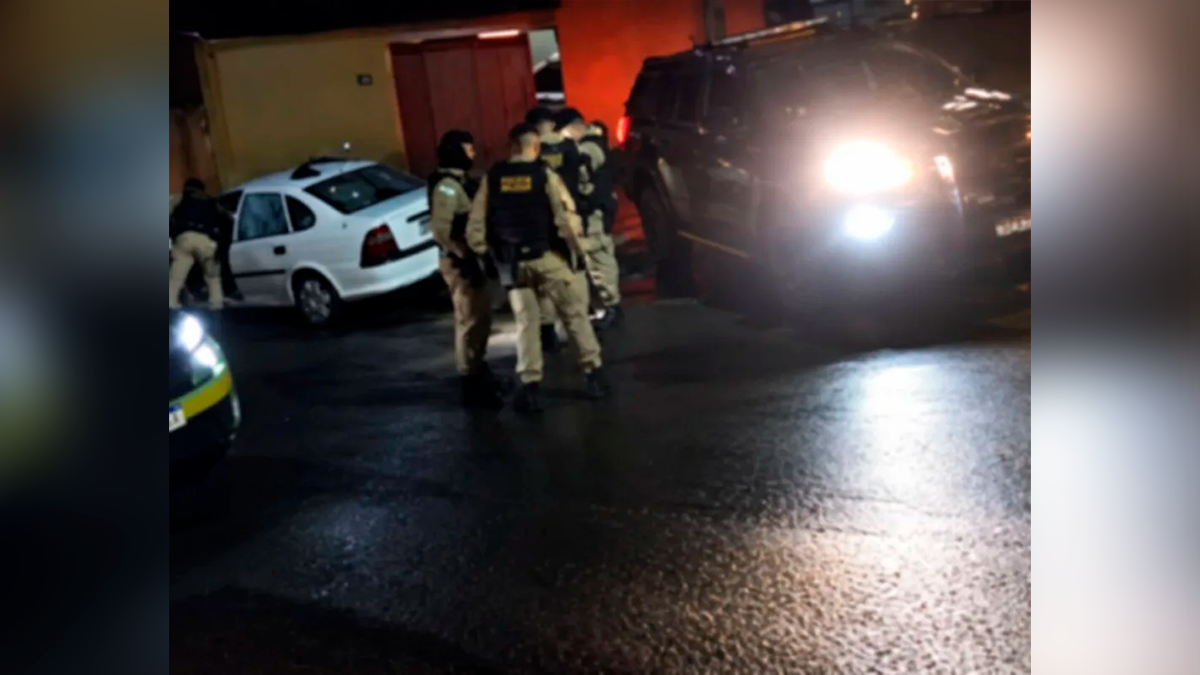 Polícia Civil investiga suspeita de exploração sexual e prende mãe e homem com criança de 10 anos em Apucarana