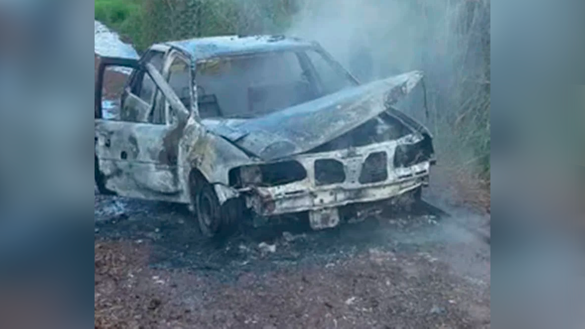 VW Gol ocupado por casal e criança é totalmente destruído por incêndio em Apucarana